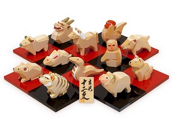 「伊予一刀彫り木彫り十二支」還暦・敬老の日・賀寿祝い・快気祝い名入れギフト 綿の実工房
