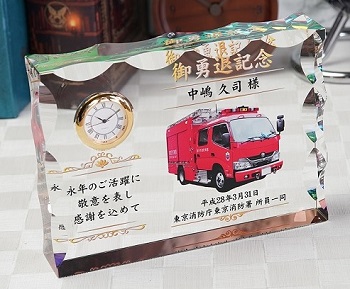 時計 名入れ 名前入り 開店 開業 周年 創業 退職祝い 記念品 名入れギフト オリジナルギフト 綿の実工房