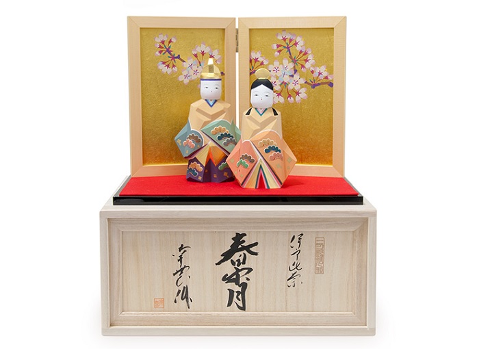 春宵 雛人形伊予一刀彫り木彫り 親王飾り おひなさま 南雲 桃の節句 初節句 名入れ木札