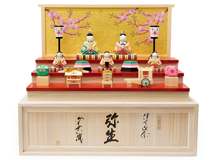 弥生 雛人形伊予一刀彫り木彫り 段飾り おひなさま 南雲 桃の節句 初節句 名入れ木札